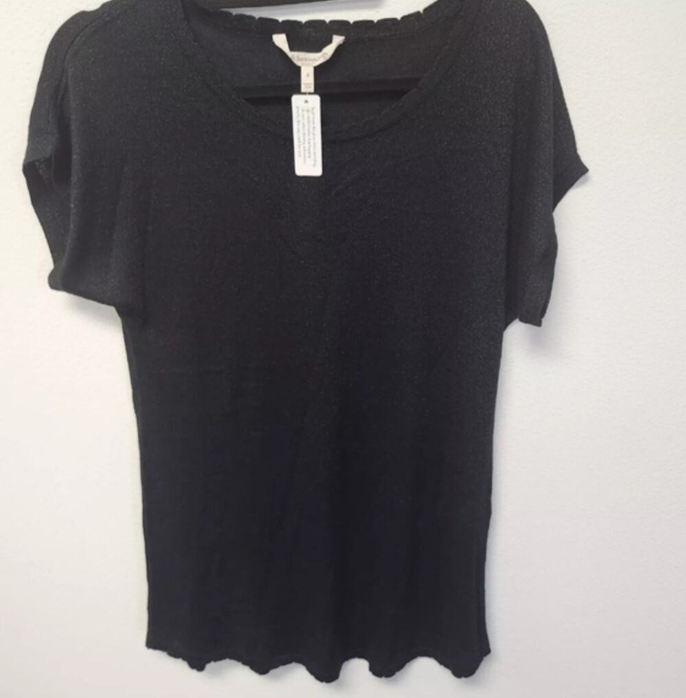 NWT Soft Surroundings Sz Small Black Short Sleeve T Scalloped Edges Soft Stretch